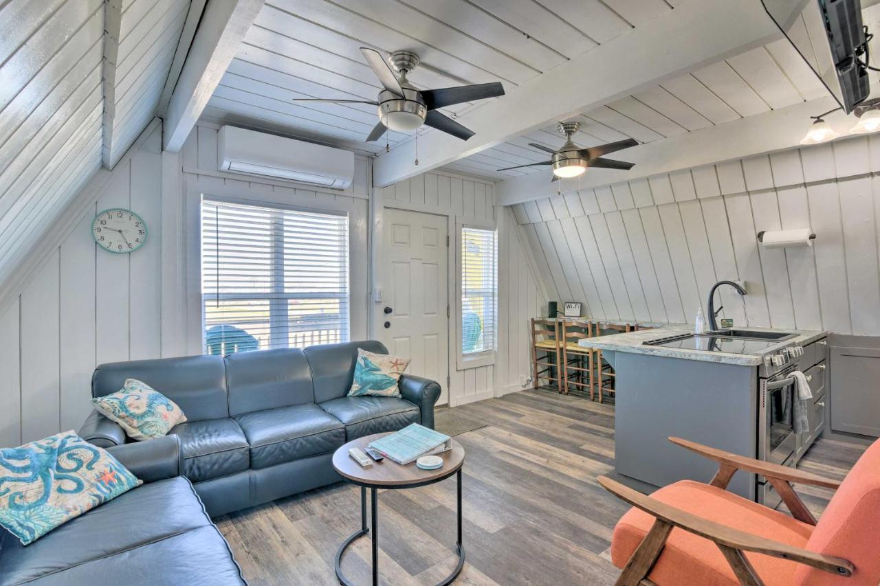 A-Frame Home With Deck - 2 Blocks To Surfside Beach! ภายนอก รูปภาพ